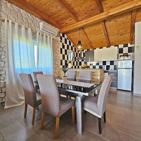 Вілла Flamingo - House With Private Pool Gornji Seget Екстер'єр фото