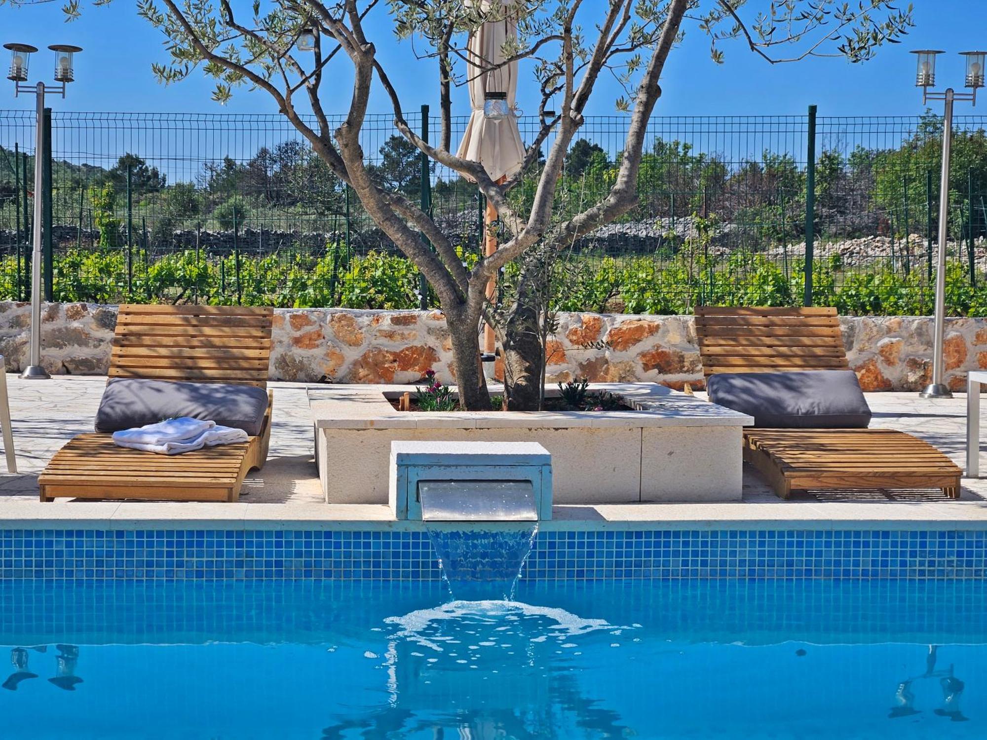 Вілла Flamingo - House With Private Pool Gornji Seget Екстер'єр фото