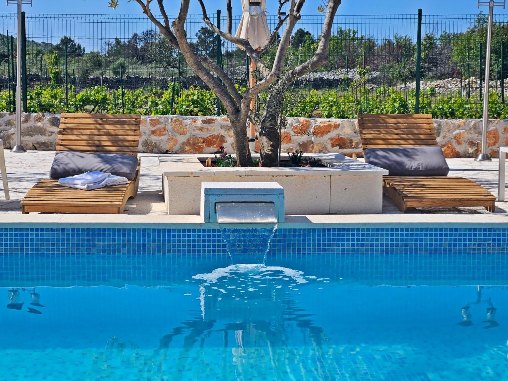 Вілла Flamingo - House With Private Pool Gornji Seget Екстер'єр фото